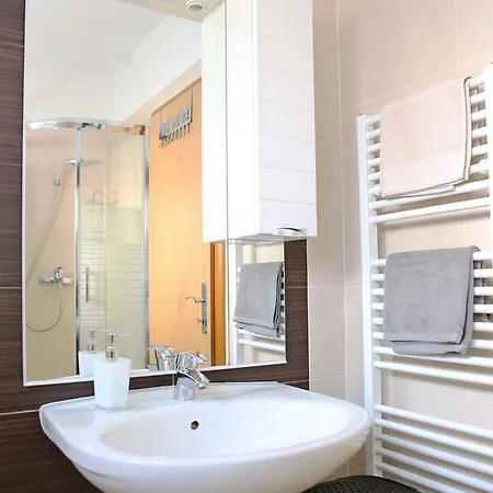 Dona Apartment *